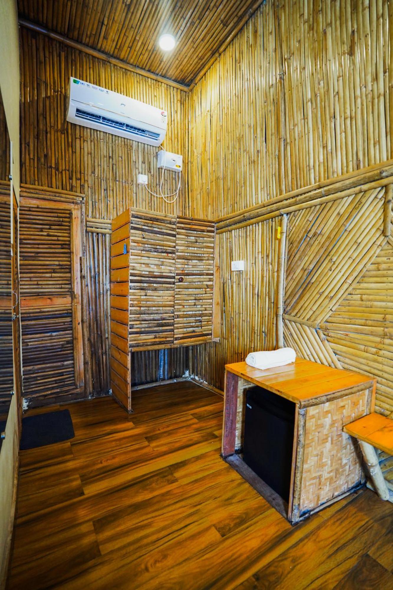 Bayview Cottage Pool Anjuna Exterior foto