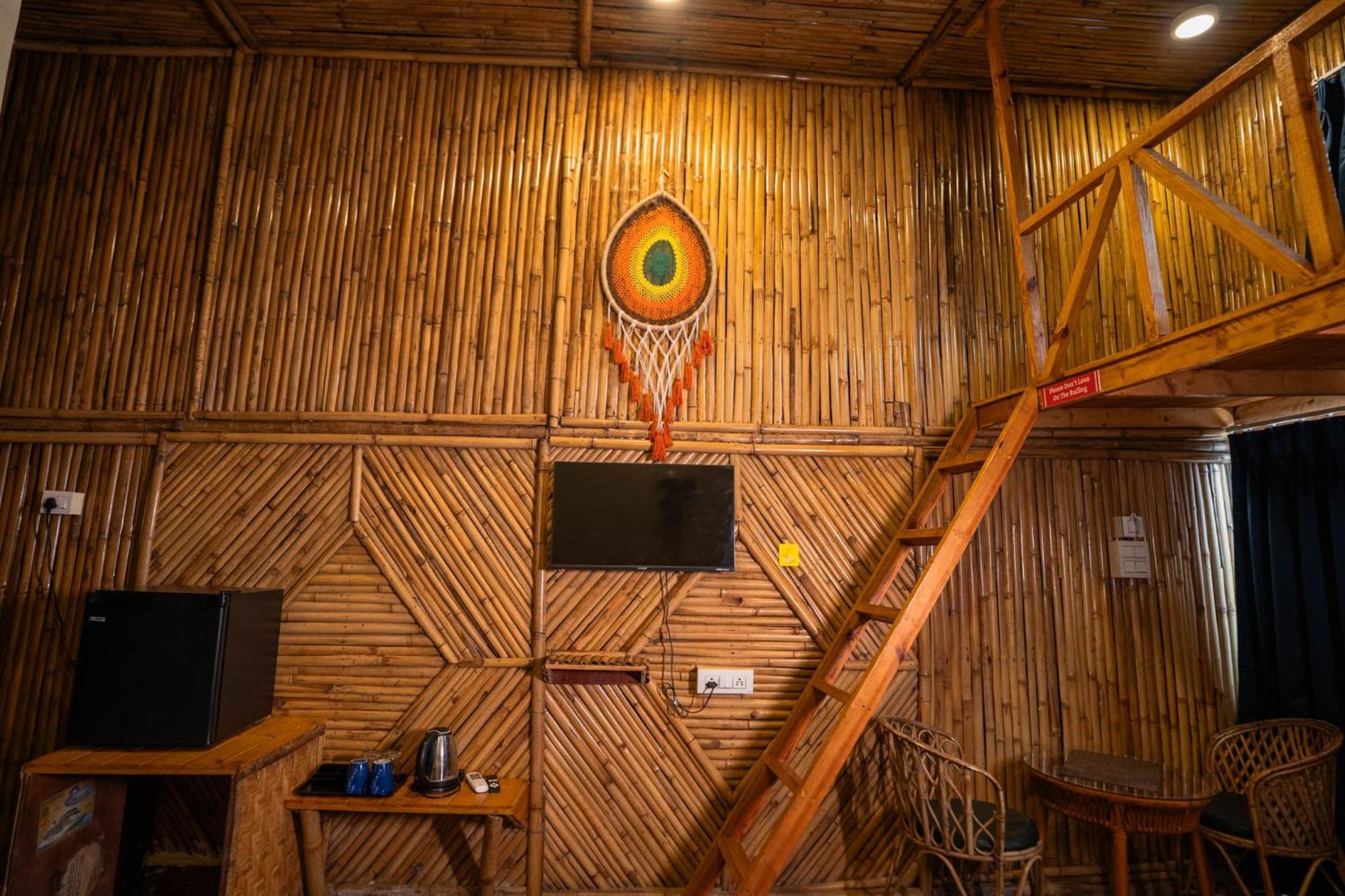 Bayview Cottage Pool Anjuna Exterior foto